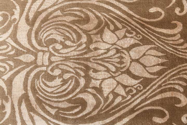 5' 7 x 7' 10 Hand Knotted Darya Wool Rug