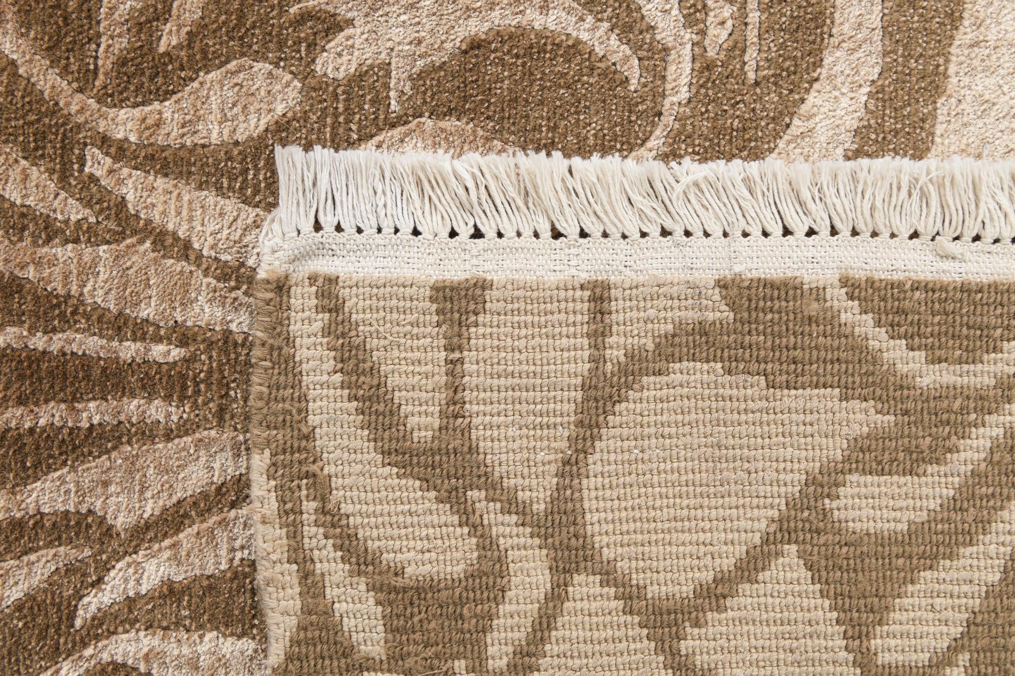 5' 7 x 7' 10 Hand Knotted Darya Wool Rug