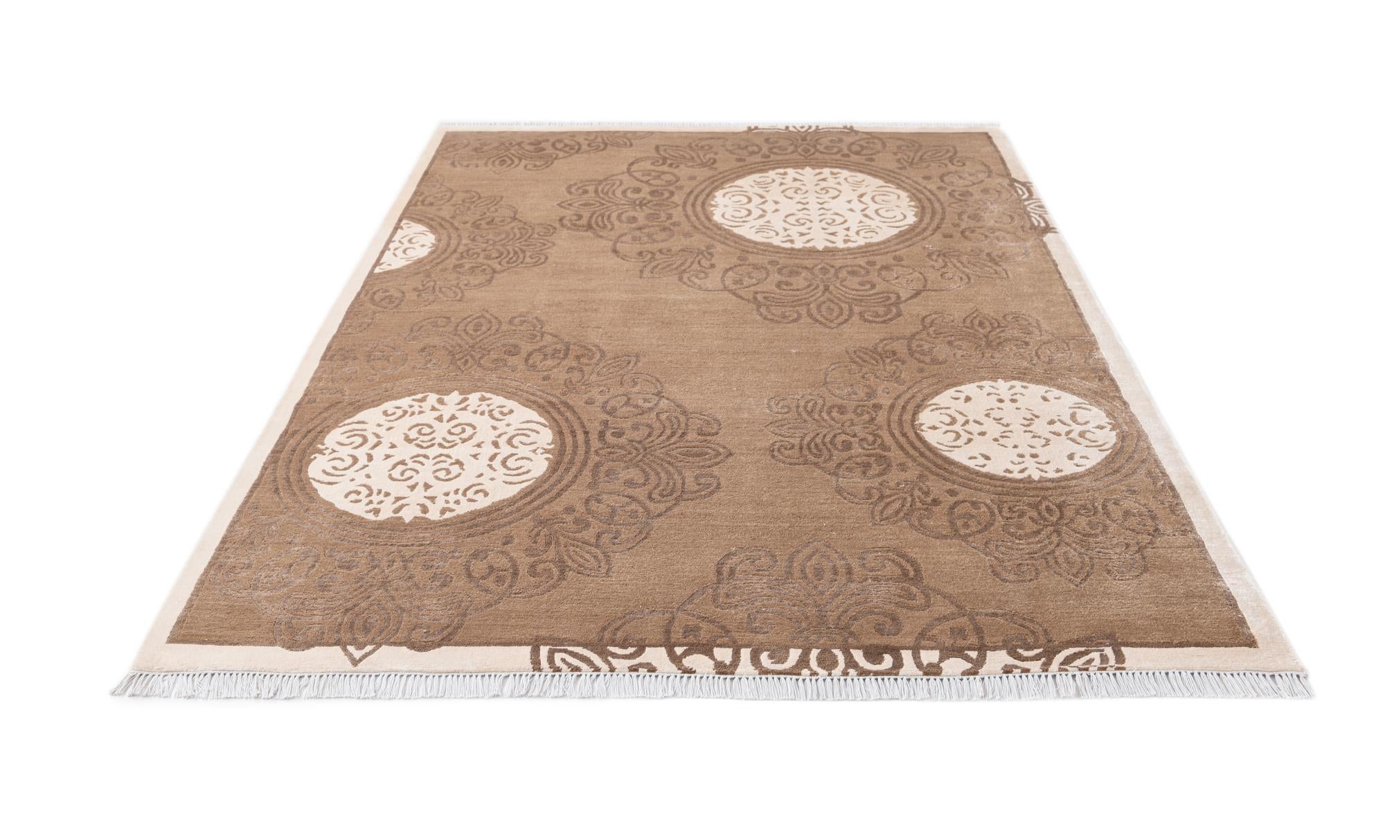 5' 7 x 8' 2 Hand Knotted Darya Wool Rug