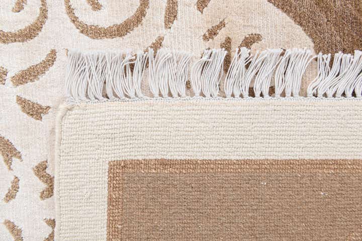 5' 7 x 8' 2 Hand Knotted Darya Wool Rug