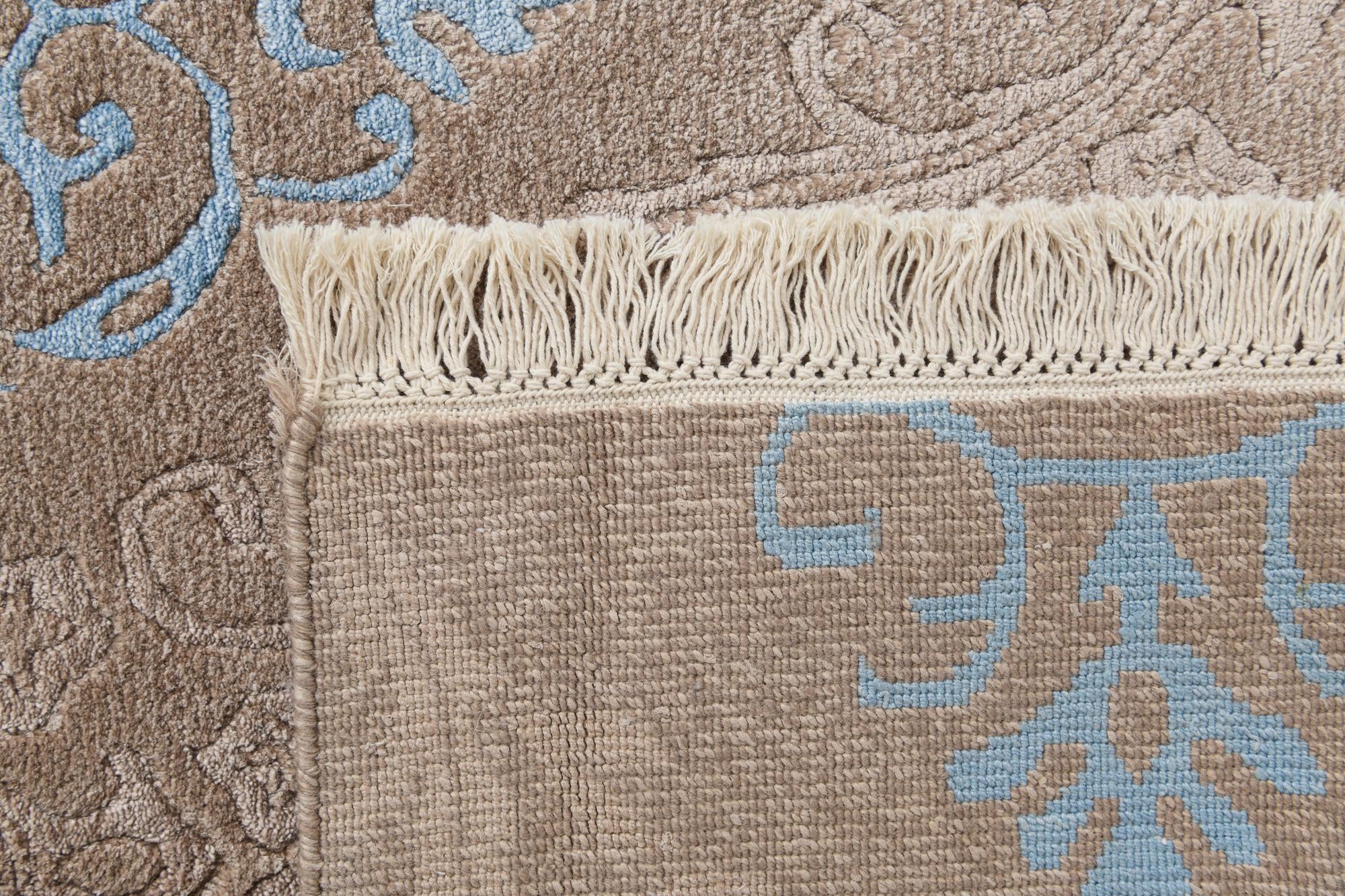 5' 7 x 7' 9 Hand Knotted Darya Wool Rug