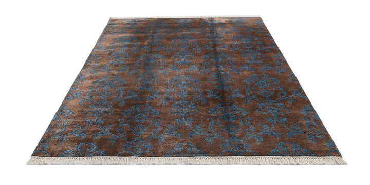 5' 7 x 7' 10 Hand Knotted Darya Wool Rug