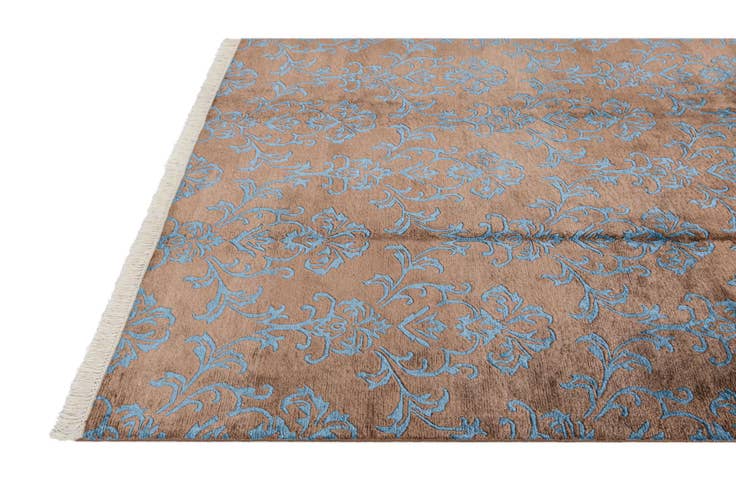 Detail image of 5' 7 x 7' 10 Hand Knotted Darya Wool Rug