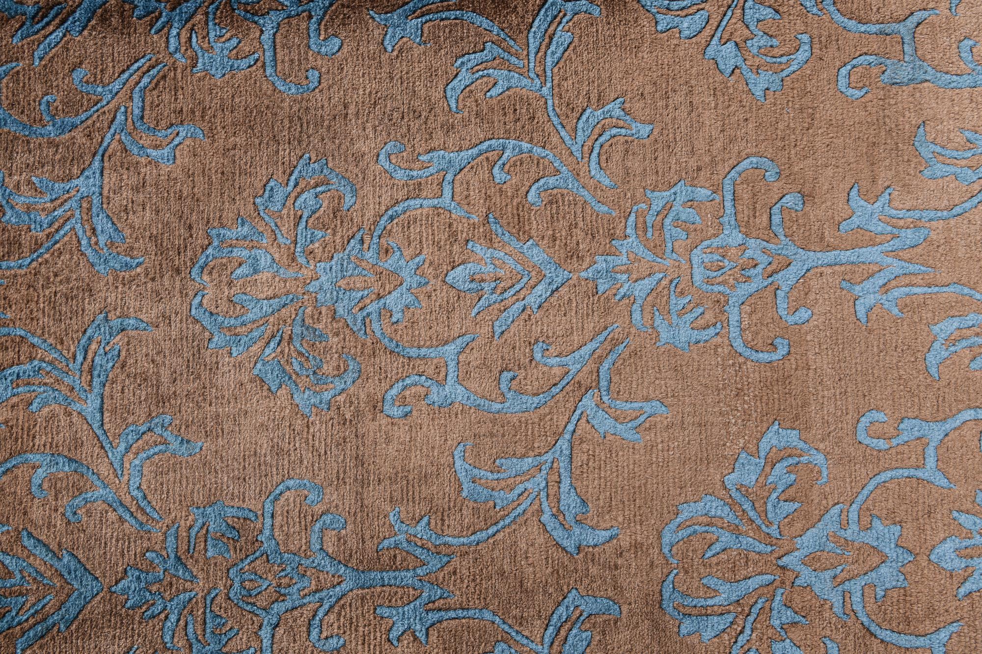 5' 7 x 7' 10 Hand Knotted Darya Wool Rug