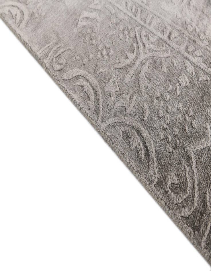 Detail image of 5' 7 x 7' 9  Hand Knotted Darya Wool Rug