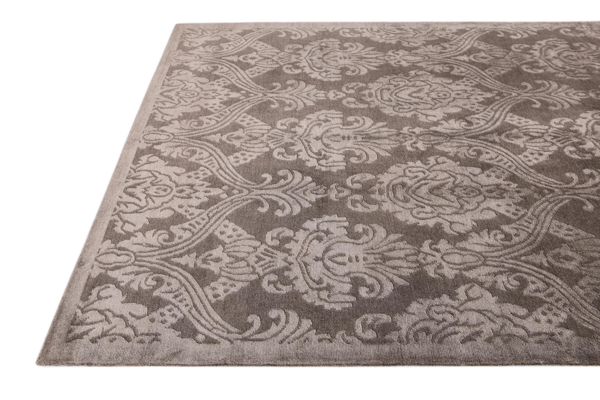 5' 9 x 7' 10 Hand Knotted Darya Wool Rug
