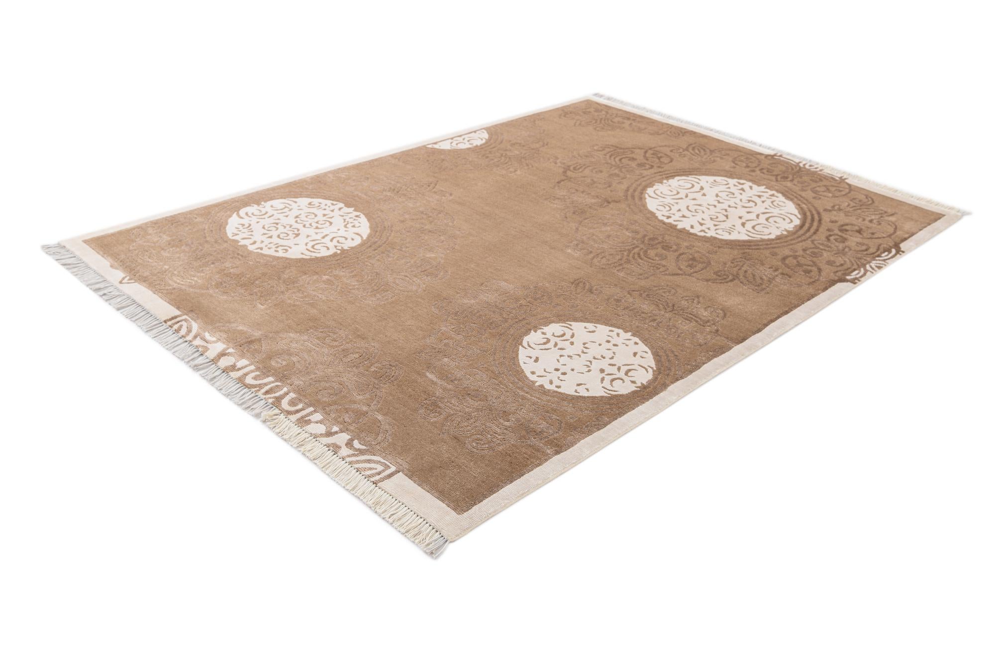 5' 7 x 7' 11 Hand Knotted Darya Wool Rug