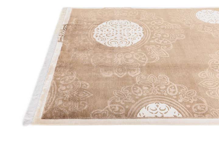 5' 7 x 7' 11 Hand Knotted Darya Wool Rug