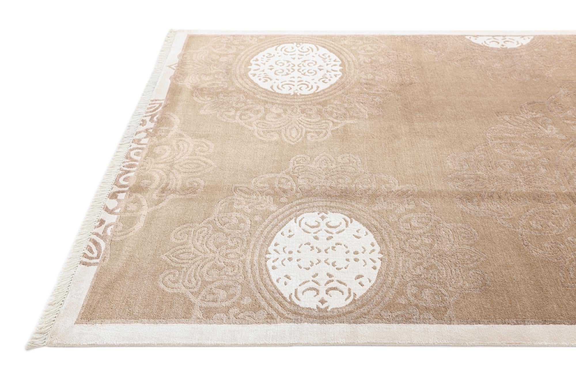 5' 9 x 8' 2 Hand Knotted Darya Wool Rug