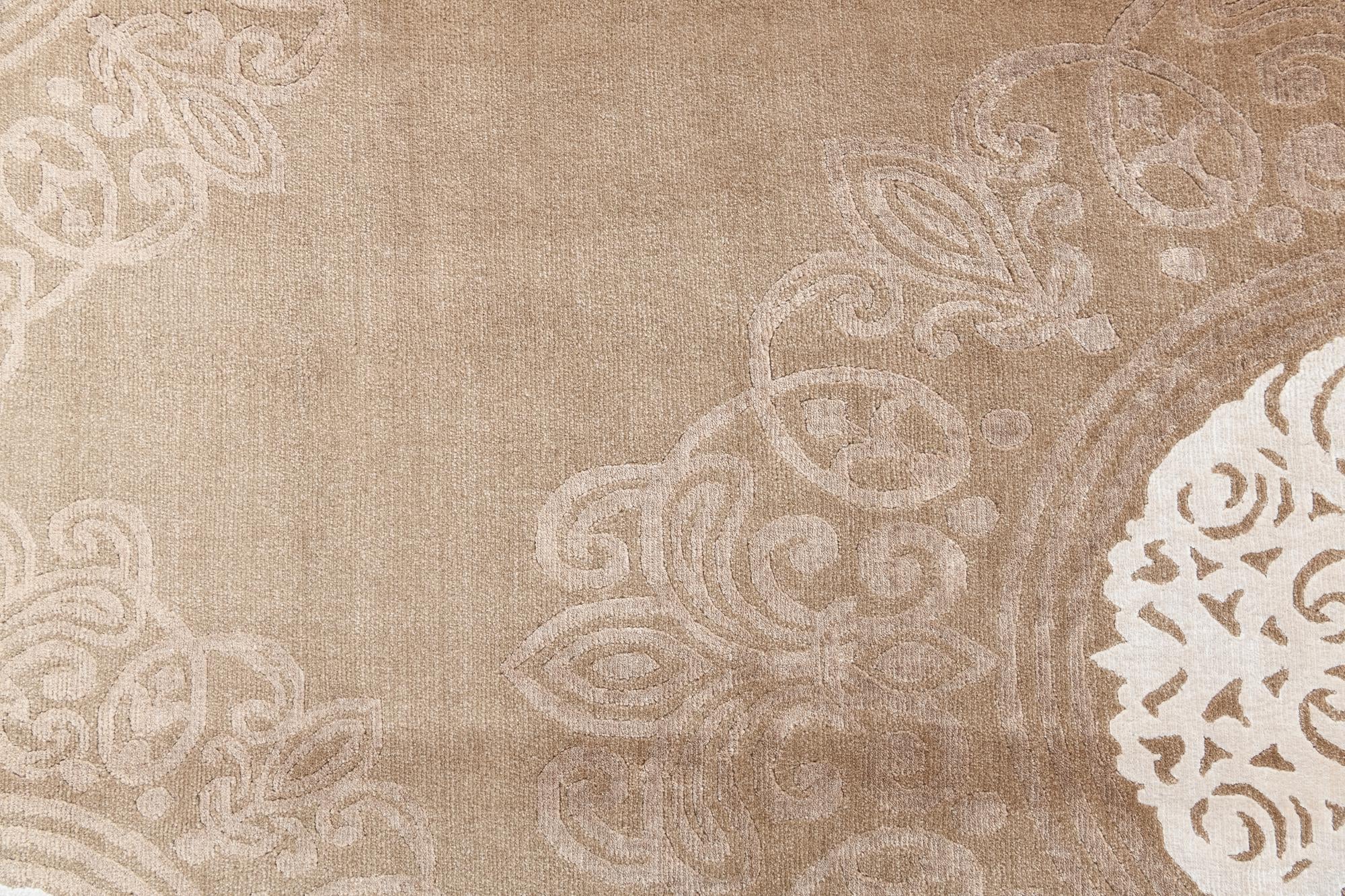 5' 9 x 8' 2 Hand Knotted Darya Wool Rug