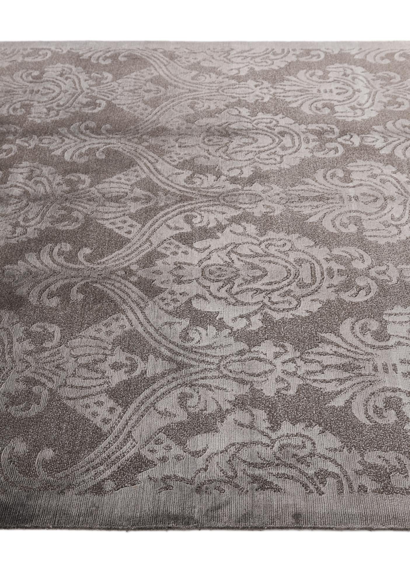 5' 9 x 8' Hand Knotted Darya Wool Rug