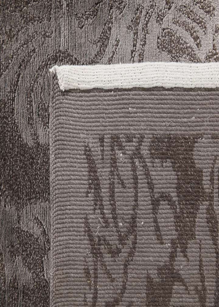 5' 9 x 8' Hand Knotted Darya Wool Rug