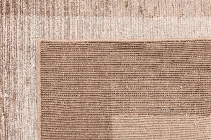 2' 8 x 4' 11 Hand Knotted Darya Wool Rug