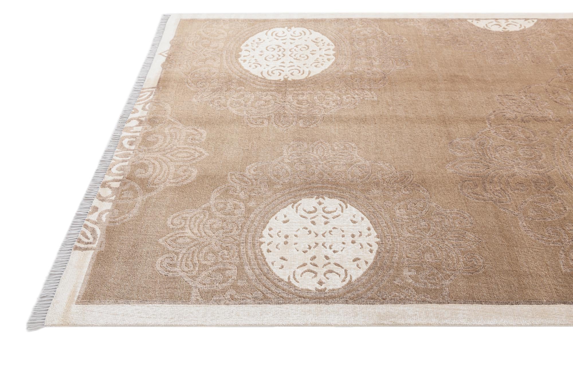 5' 7 x 8' Hand Knotted Darya Wool Rug