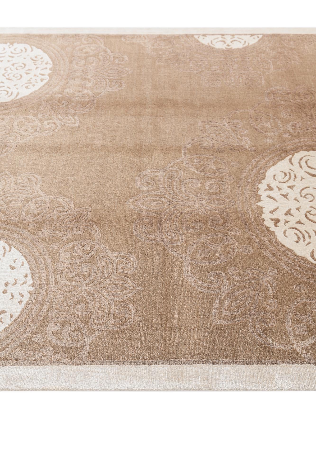 5' 7 x 8' Hand Knotted Darya Wool Rug
