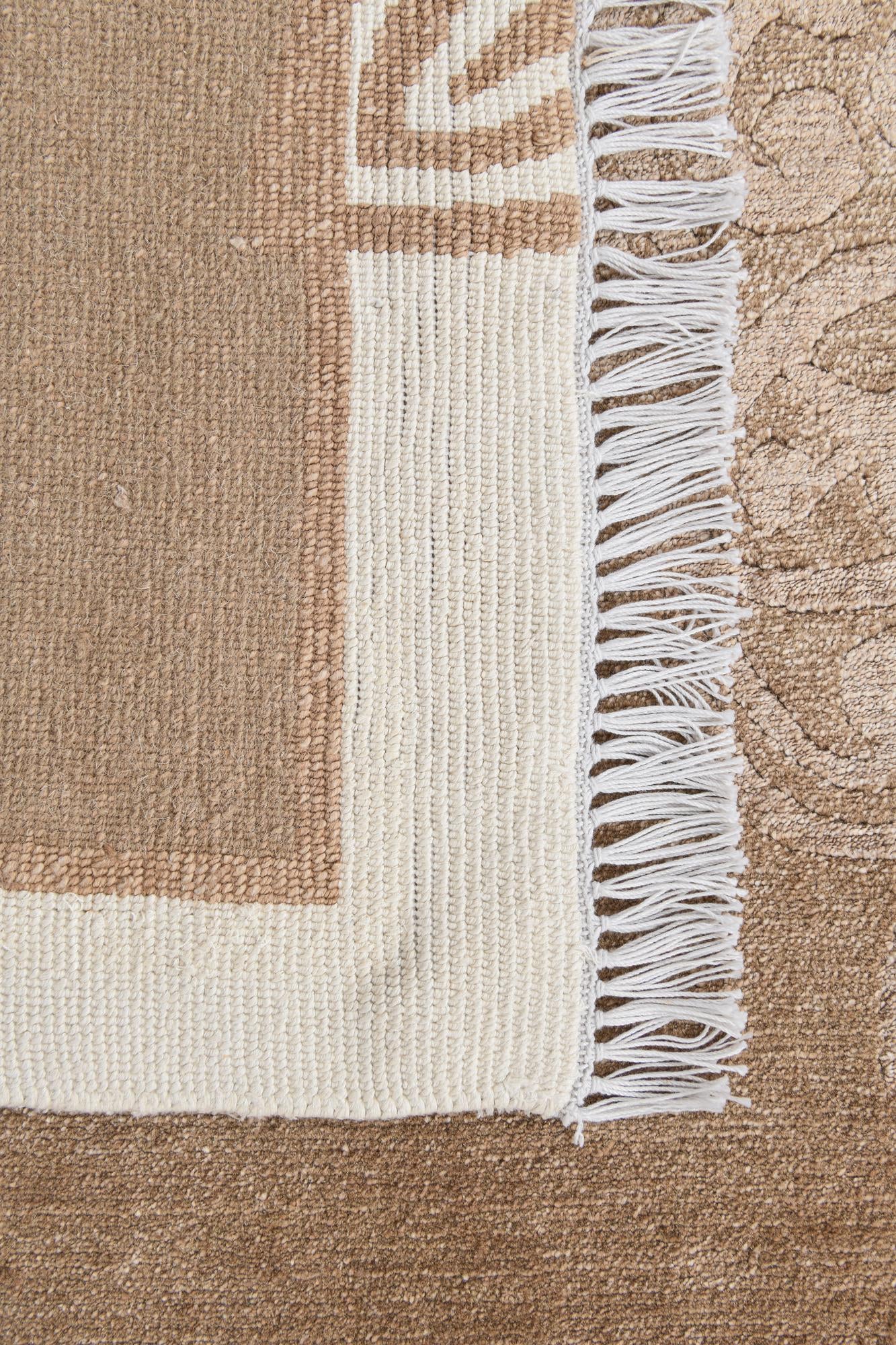 5' 7 x 8' Hand Knotted Darya Wool Rug