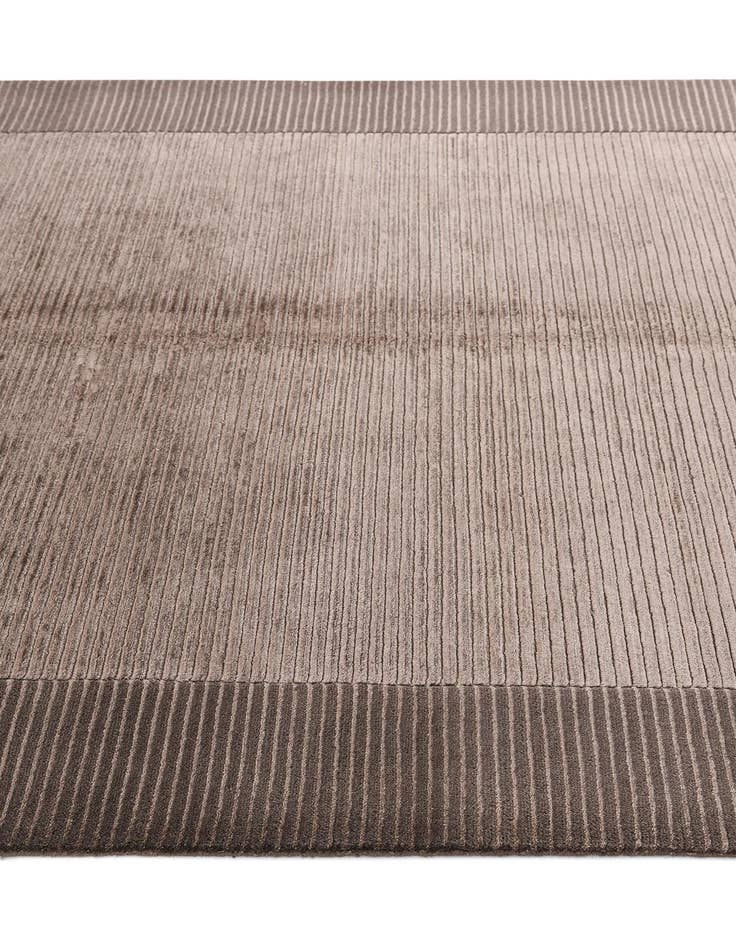 Detail image of 4' 10 x 6' 7 Darya Rug