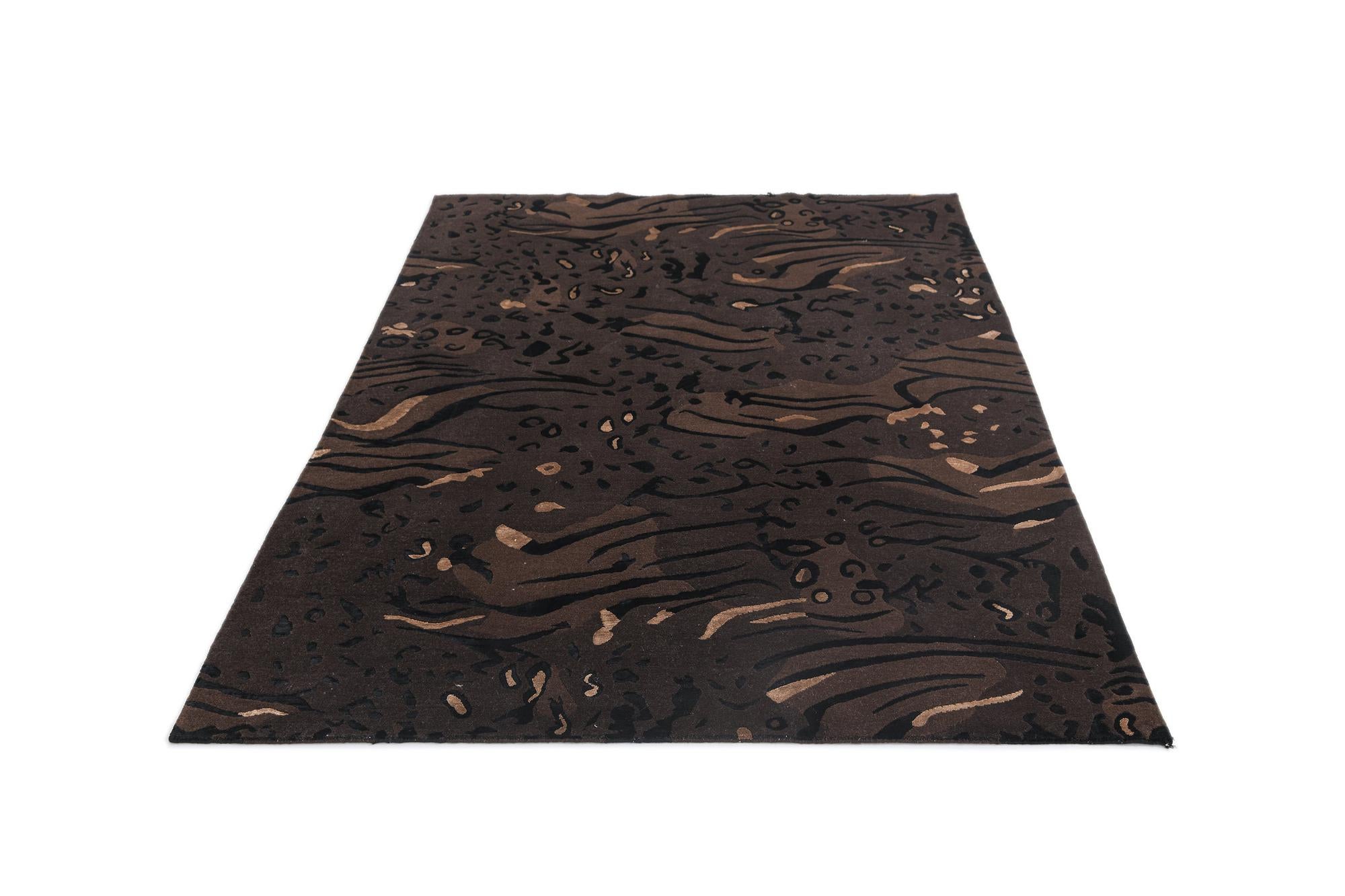 5' 9 x 8' Darya Rug