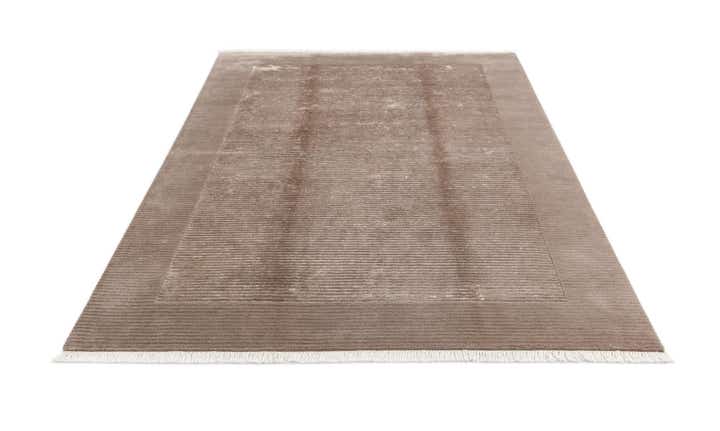 5' 7 x 7' 10 Hand Knotted Darya Wool Rug
