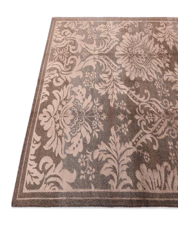 Detail image of 5' 9 x 8' Darya Rug