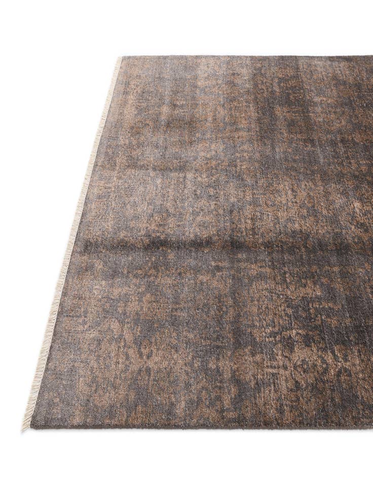 Detail image of 6' 7 x 9' 10 Hand Knotted Darya Wool Rug