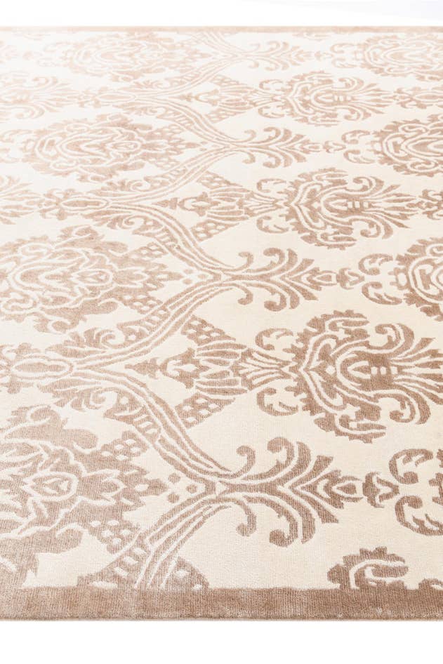 Detail image of 6' 8 x 9' 11 Hand Knotted Darya Wool Rug