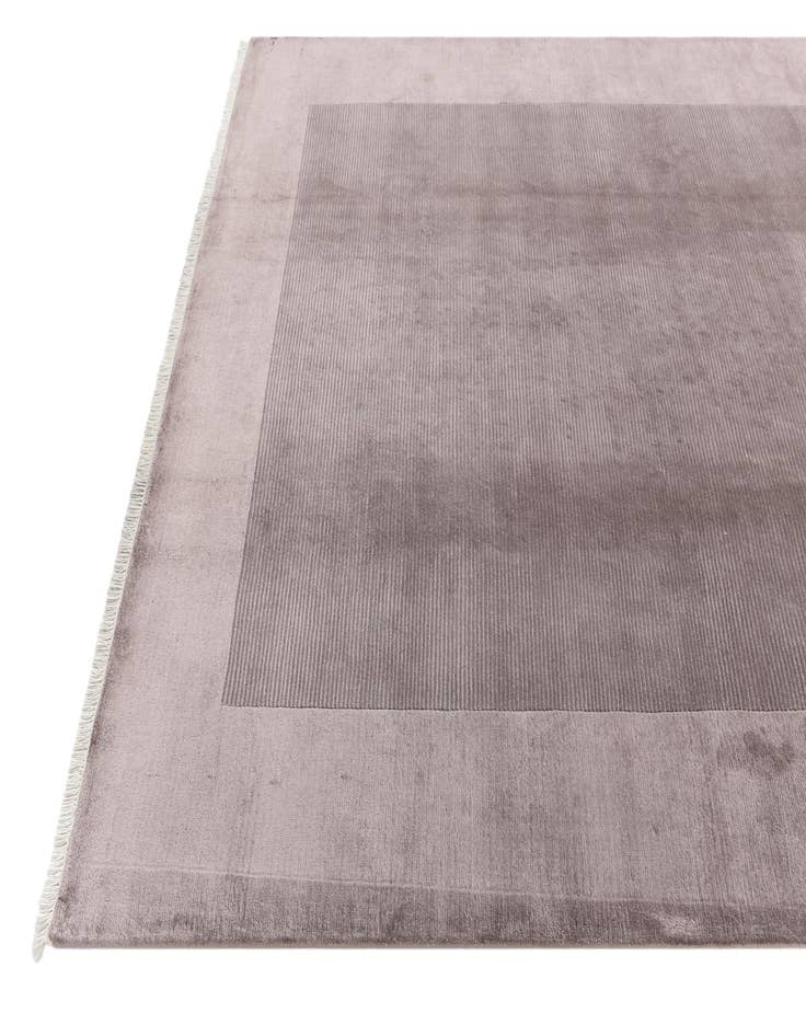 Detail image of 6' 8 x 9' 10  Hand Knotted Darya Wool Rug