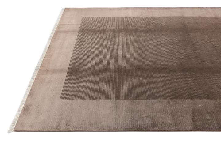 6' 8 x 9' 11 Hand Knotted Darya Wool Rug