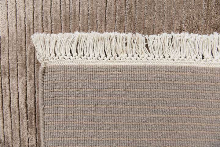 6' 7 x 9' 10 Hand Knotted Darya Wool Rug