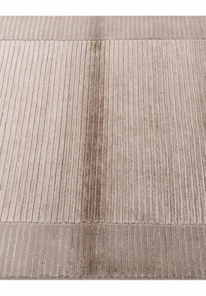 Detail image of 2' 7 x 5' Hand Knotted Darya Wool Rug