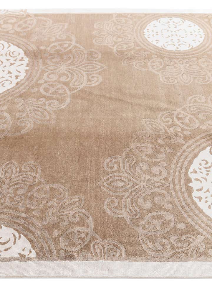 5' 9 x 8' Hand Knotted Darya Wool Rug