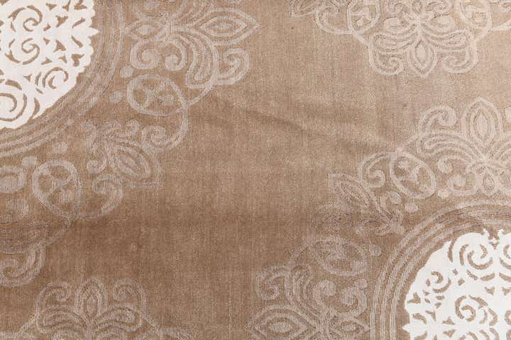 5' 9 x 8' Hand Knotted Darya Wool Rug