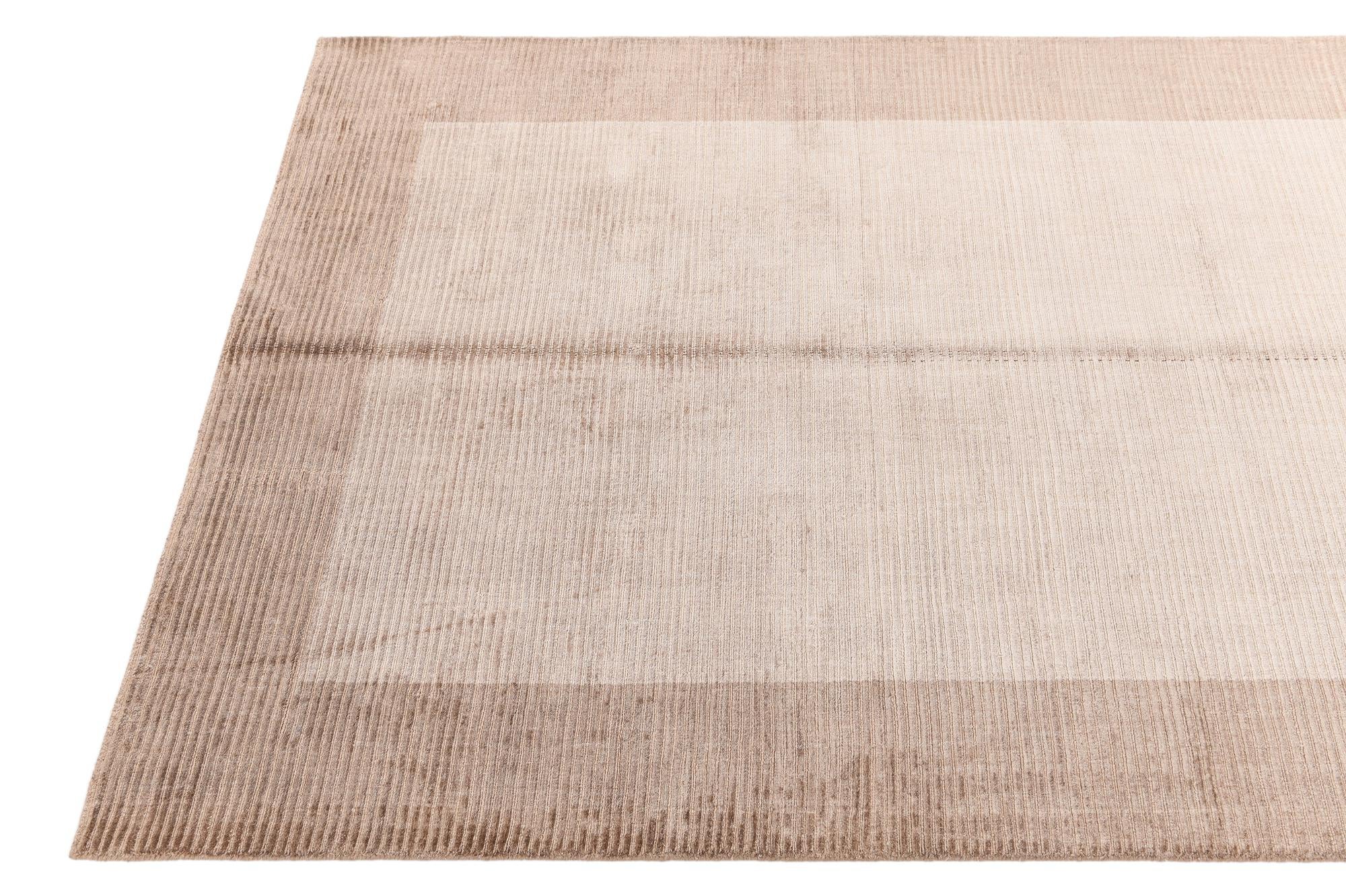 4' x 5' 9 Darya Rug