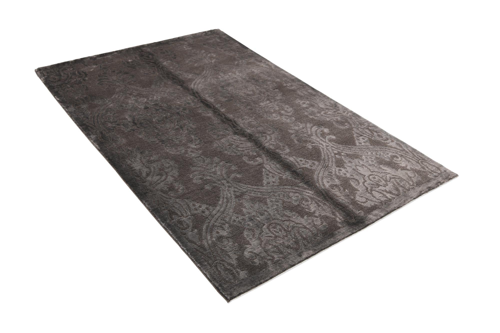 4' x 6' 2 Darya Rug