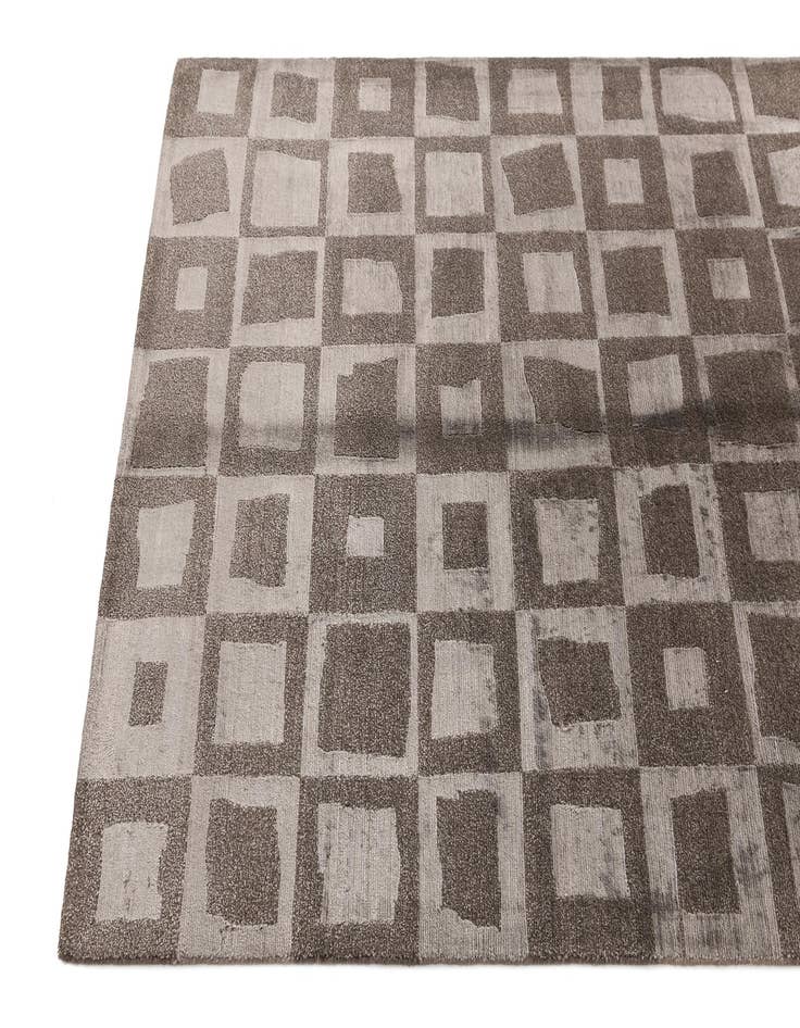 Detail image of 3' 11 x 6' Darya Rug