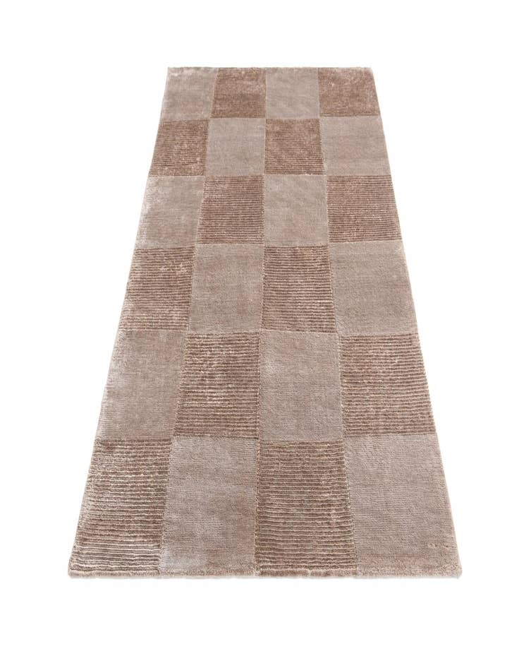 Detail image of 3' 11 x 6' 1 Darya Rug