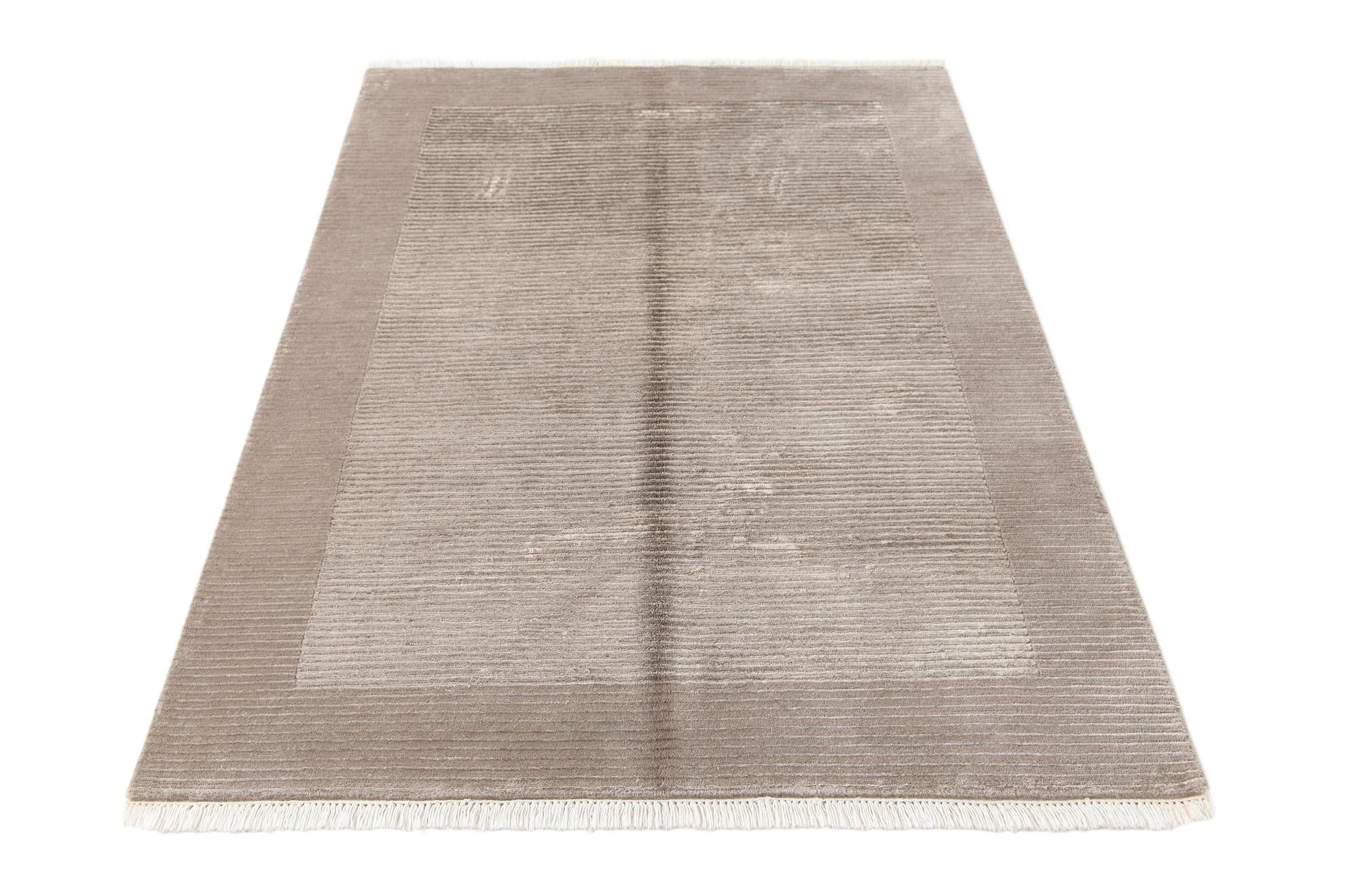 4' x 6' Darya Rug