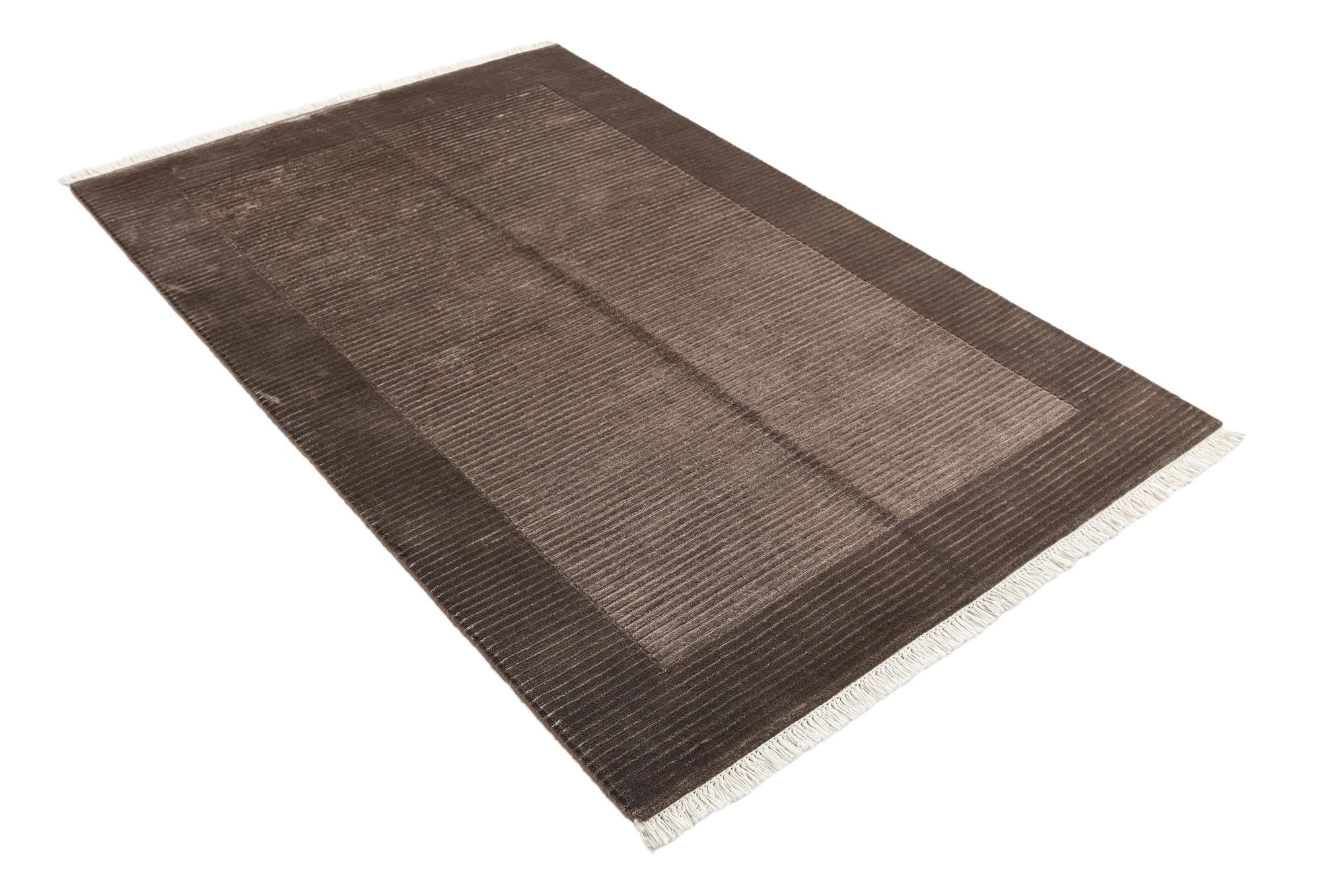 4' x 6' 2 Darya Rug