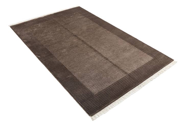 Detail image of 4' x 6' 2 Darya Rug