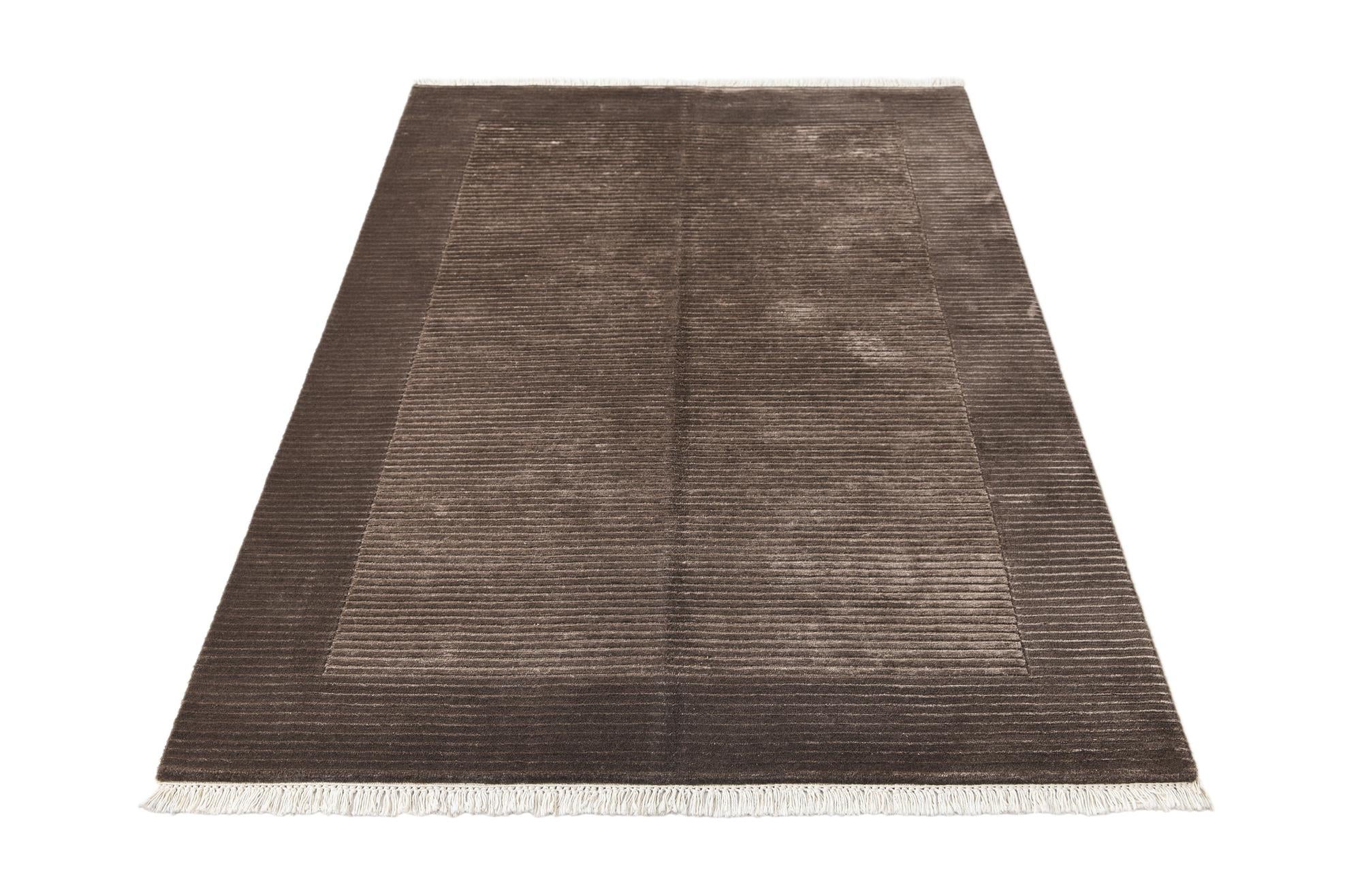 4' x 6' 2 Darya Rug
