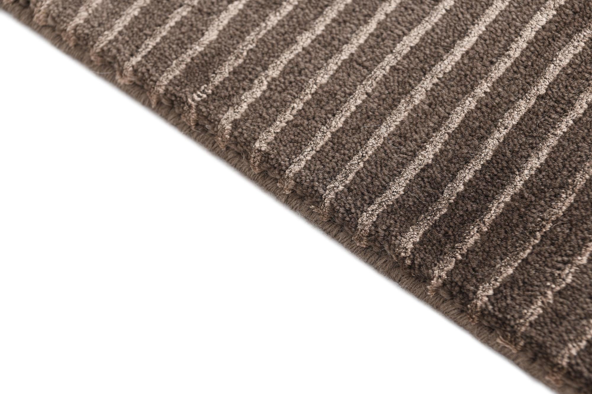 4' x 6' 2 Darya Rug