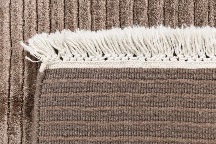 4' x 6' 2 Darya Rug