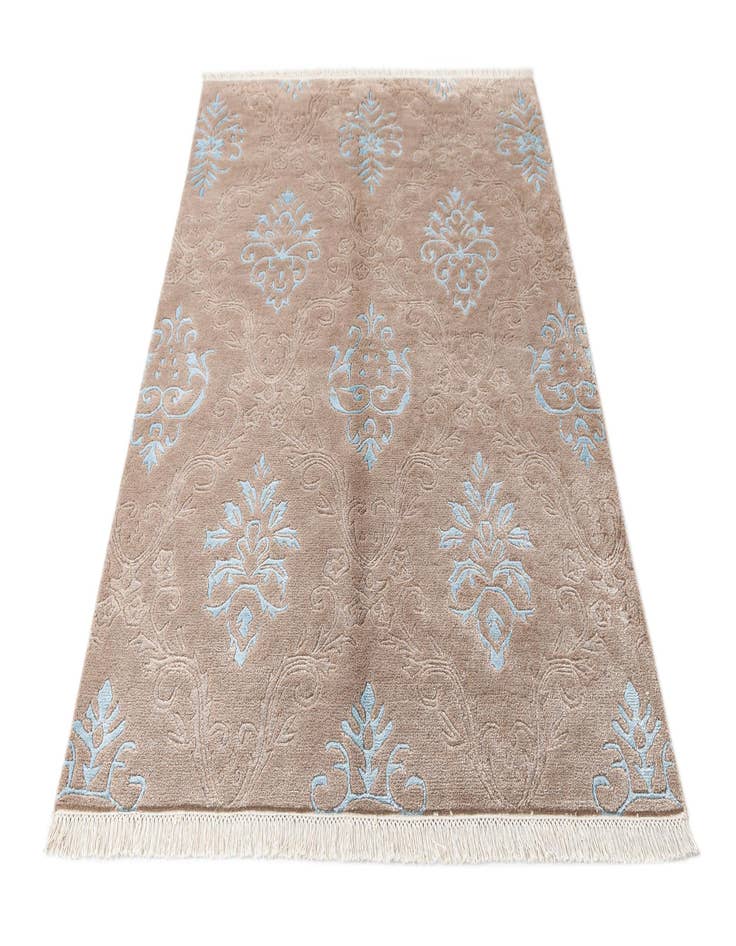 Detail image of 4' 3 x 6' 4 Darya Rug