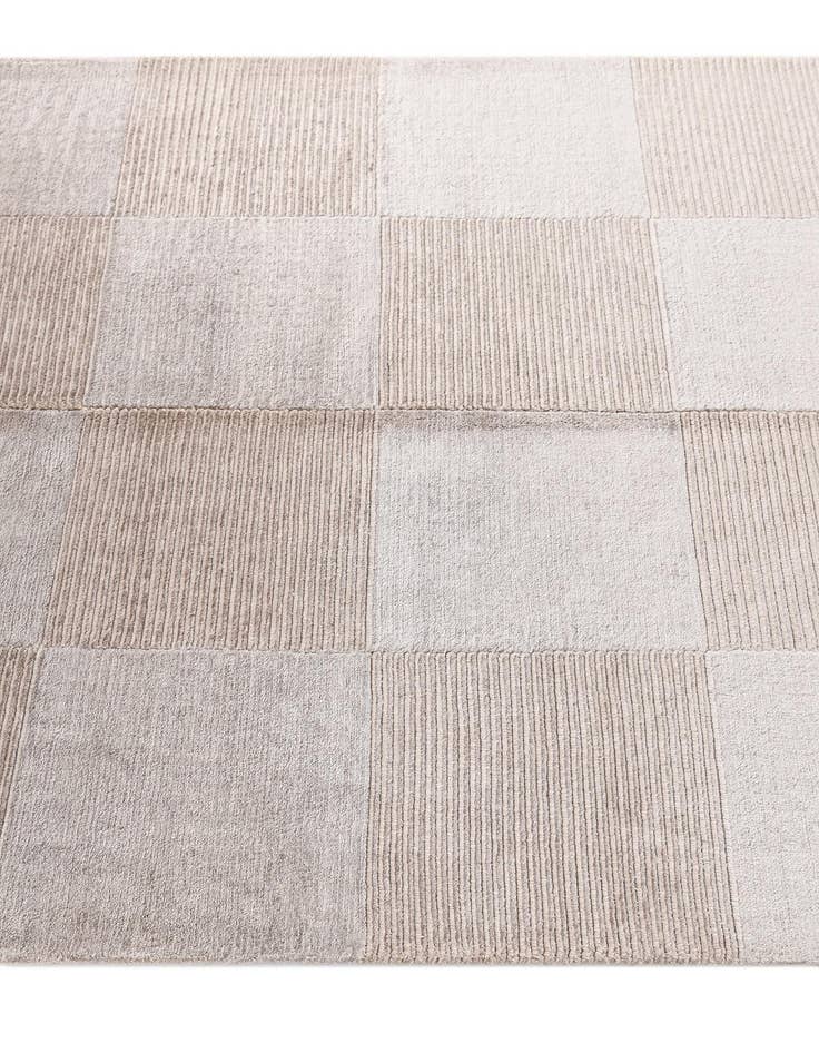 Detail image of 4' x 6' 1 Darya Rug