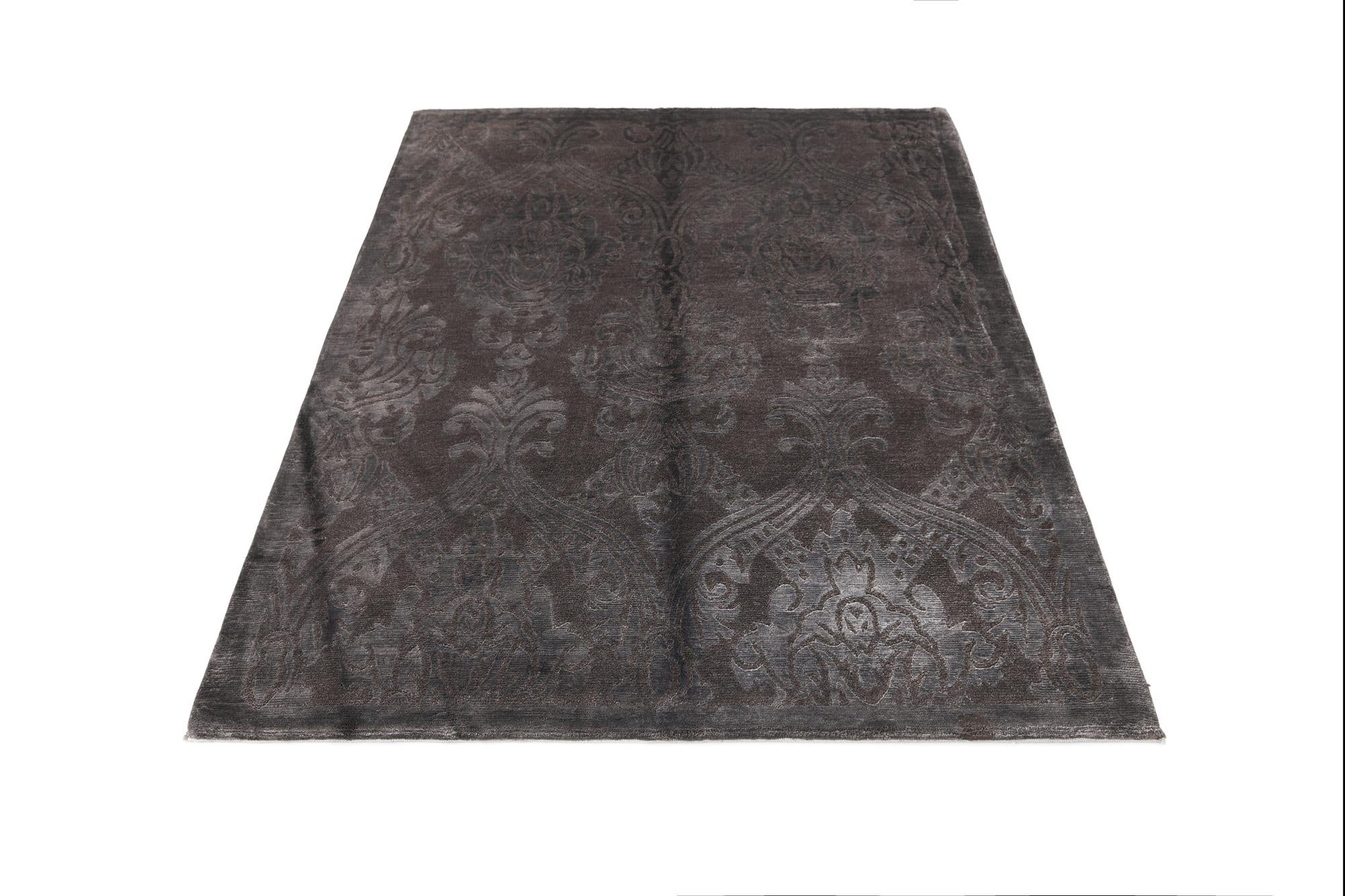 4' 1 x 6' Darya Rug