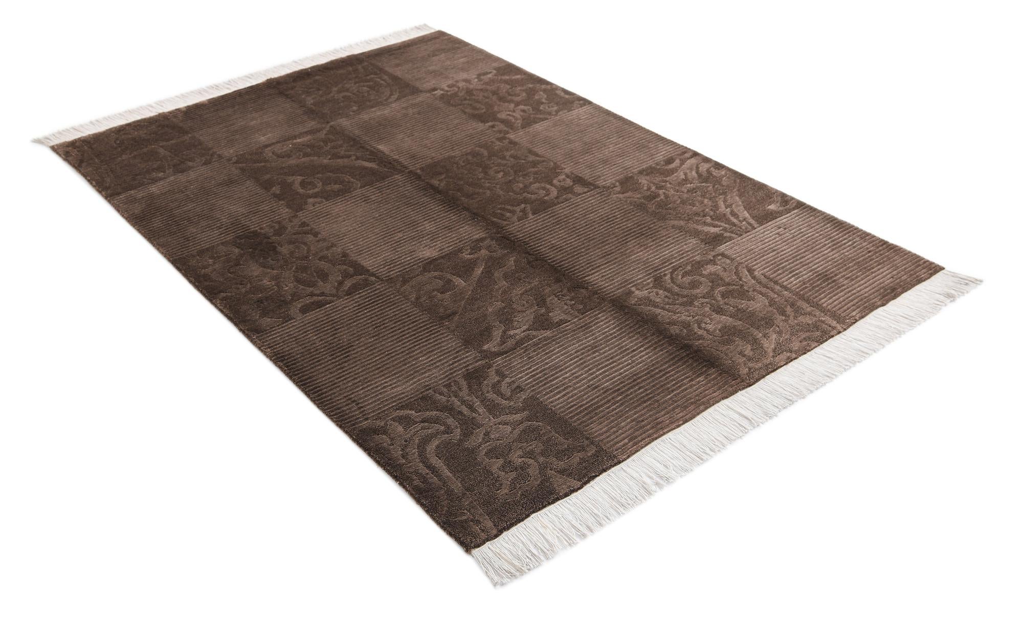 4' 1 x 6' Darya Rug
