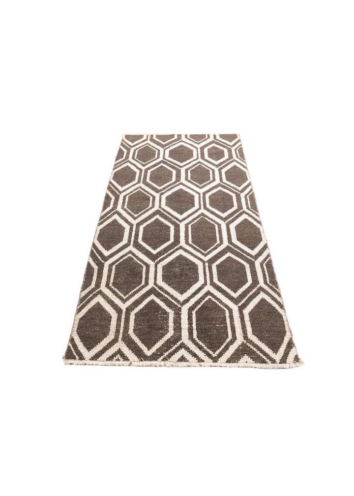 3' 6 x 6' Hand Knotted Darya Rug