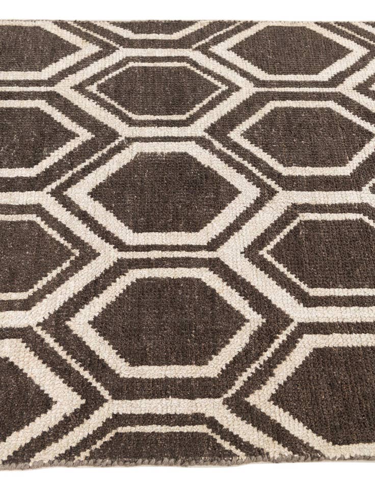 Detail image of 3' 6 x 6' Hand Knotted Darya Rug