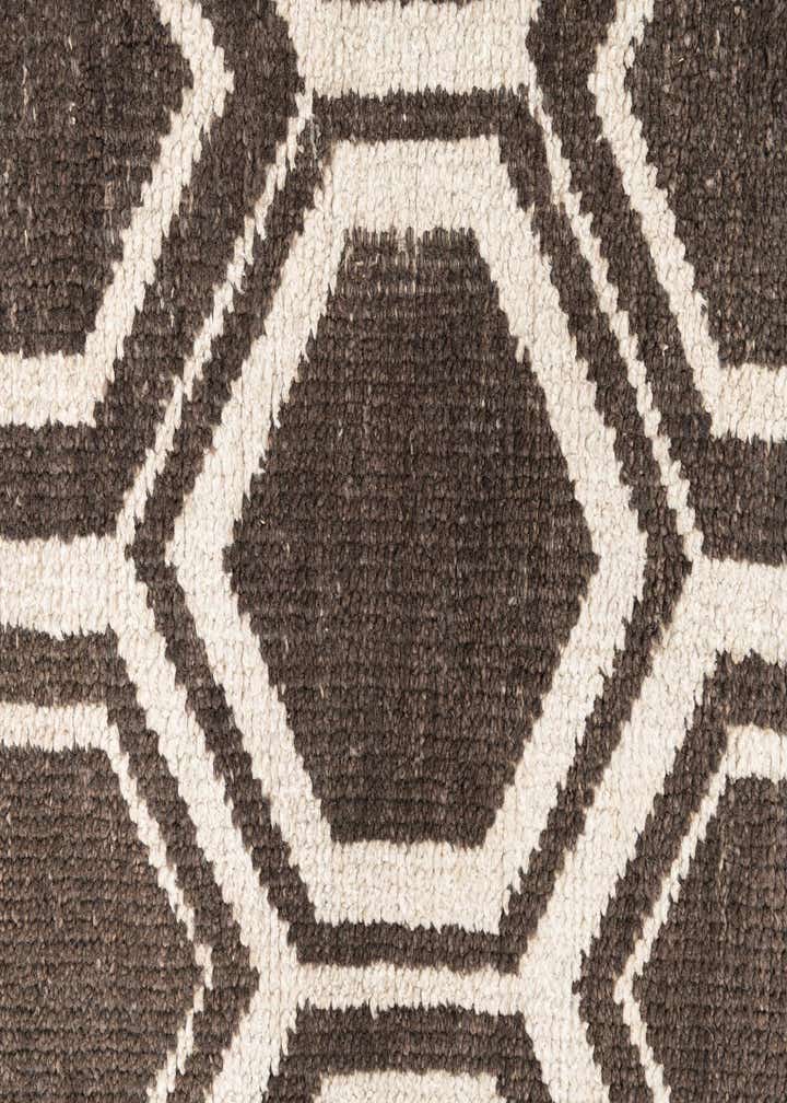 3' 6 x 6' Hand Knotted Darya Rug