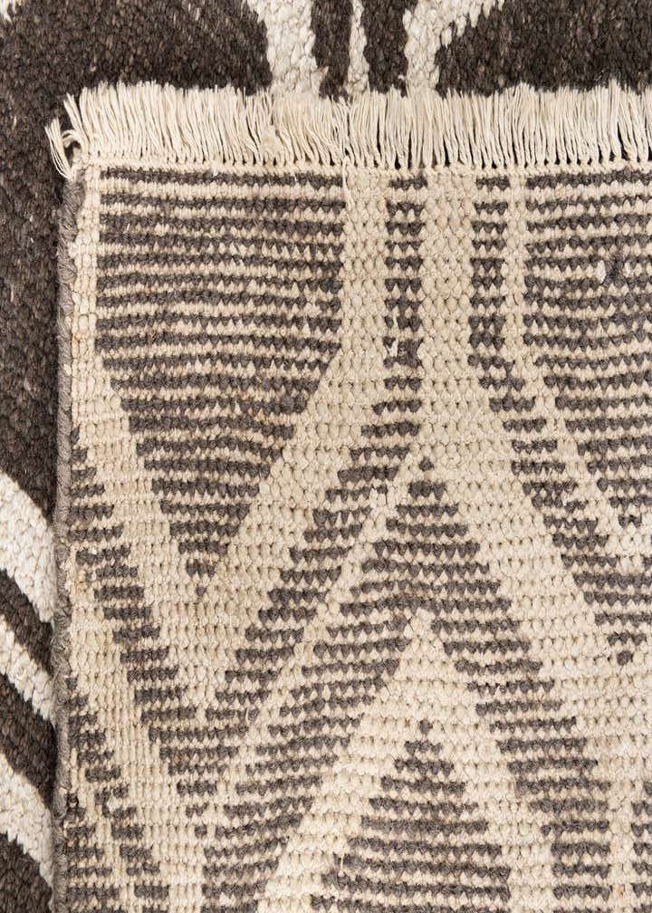 3' 6 x 6' Hand Knotted Darya Rug